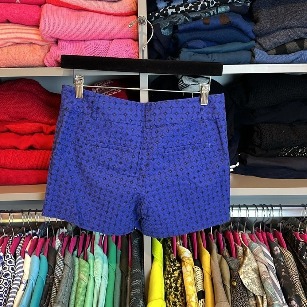 Loft blue with navy eyelet 4” shorts size 0